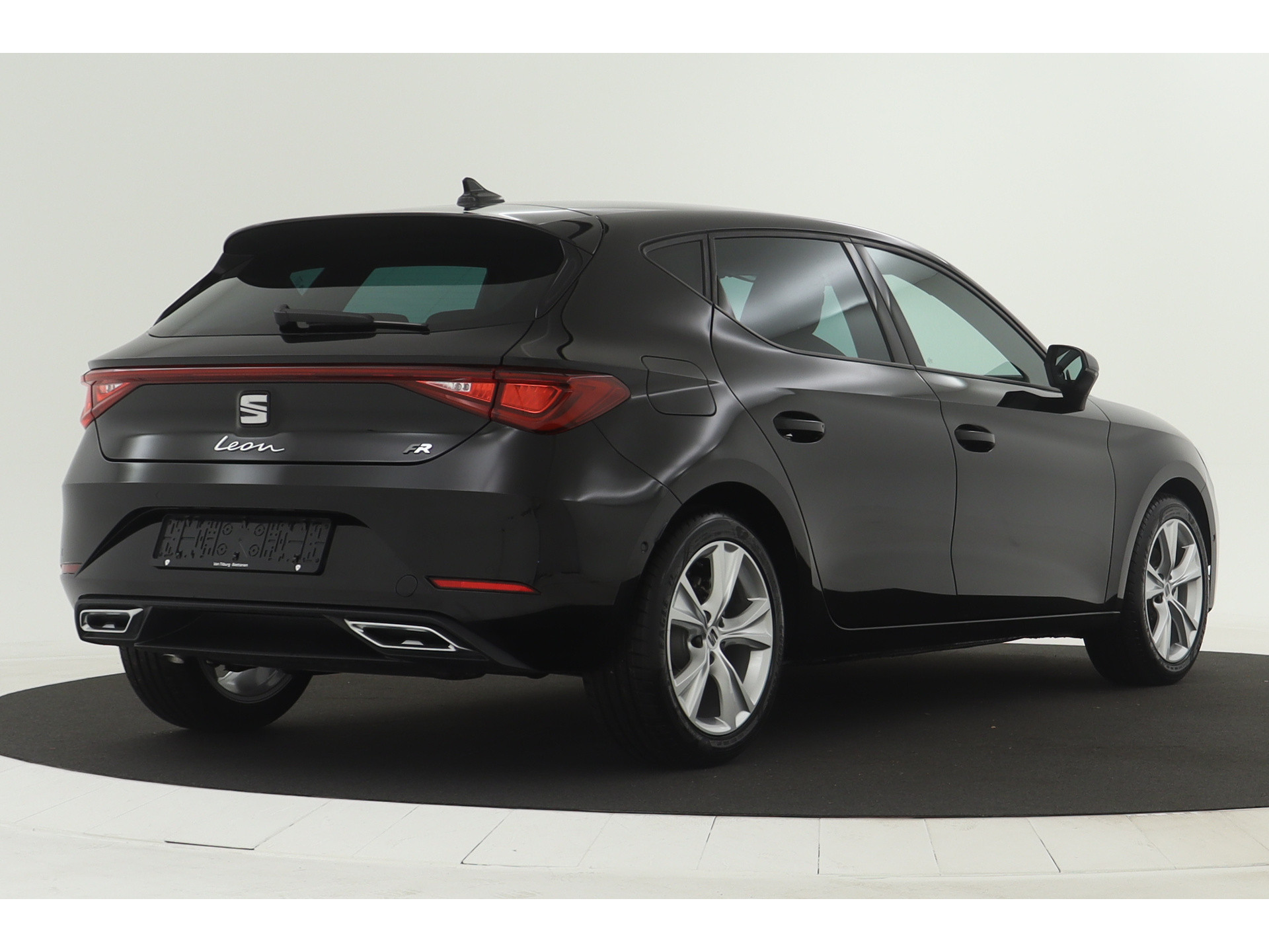 SEAT - Leon 5-deurs 1.5 TSI 150 6MT FR Business Intense - 2022
