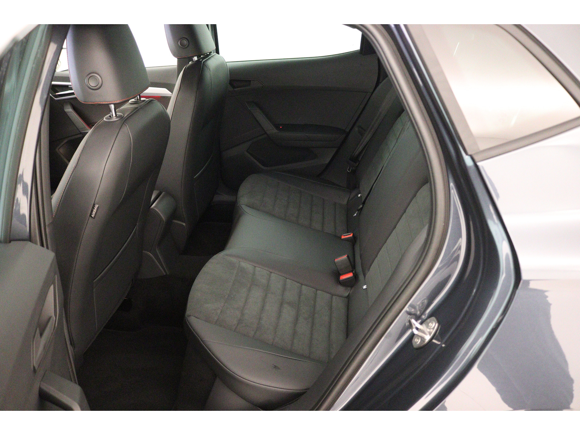 SEAT - Ibiza 1.0 EcoTSI 95 5MT FR Business Intense - 2022