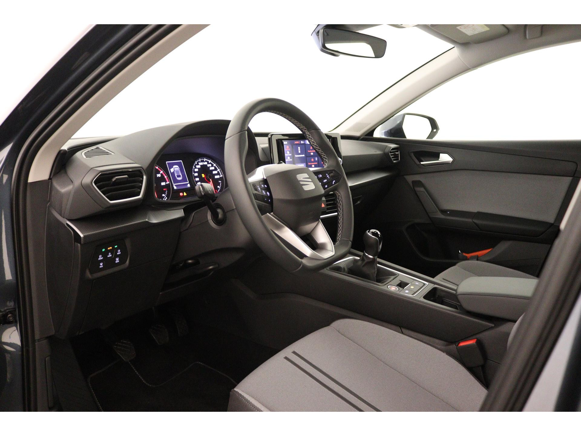 SEAT - Leon Sportstourer 1.0 TSI 110 6MT Style - 2023