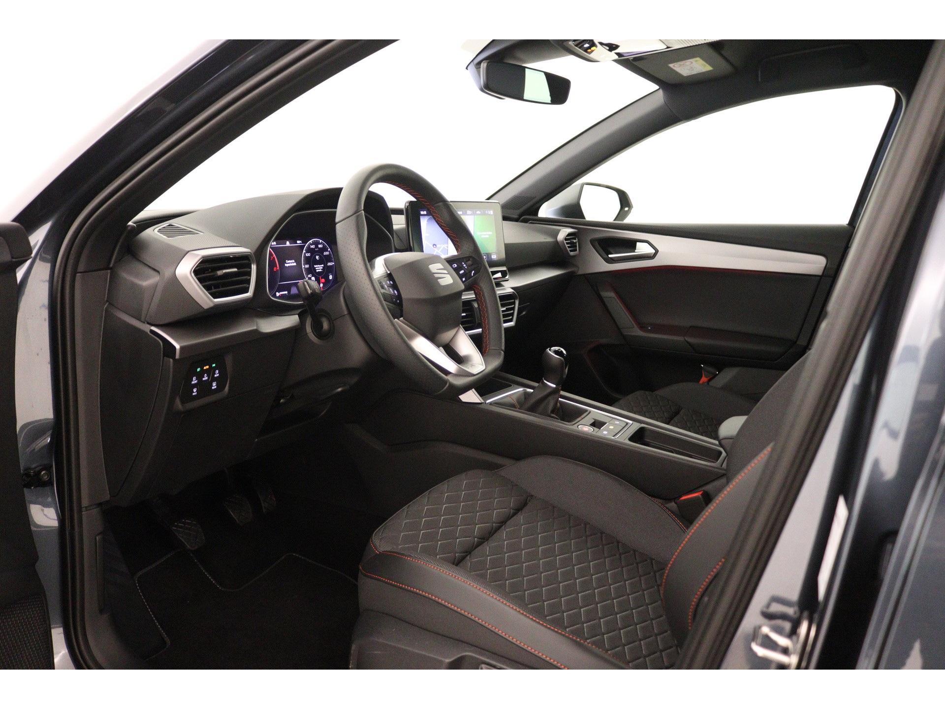 SEAT - Leon 1.5 TSI FR Business - 2023