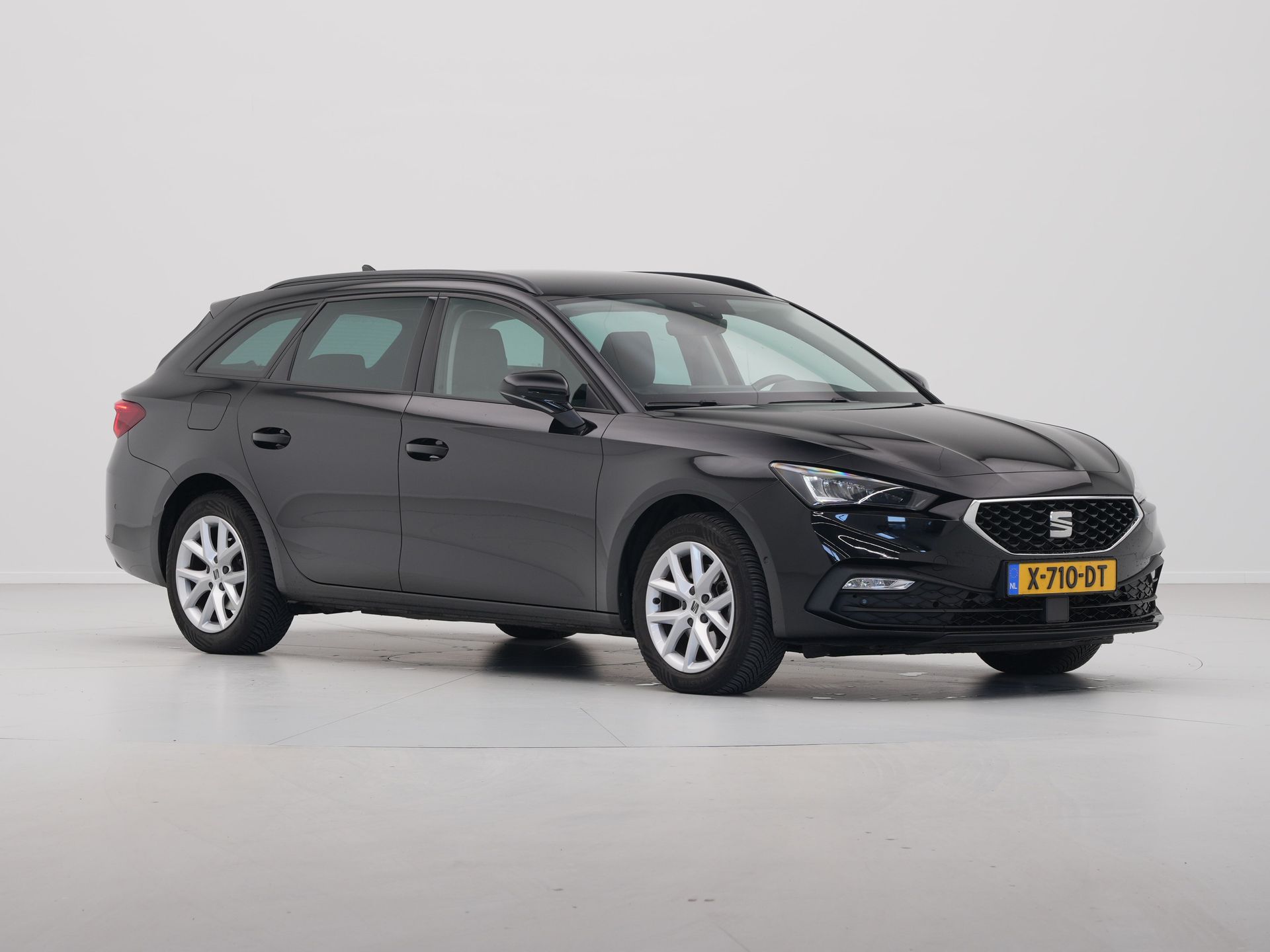 SEAT - Leon Sportstourer 1.0 eTSI 111pk Style Business Intense - 2023