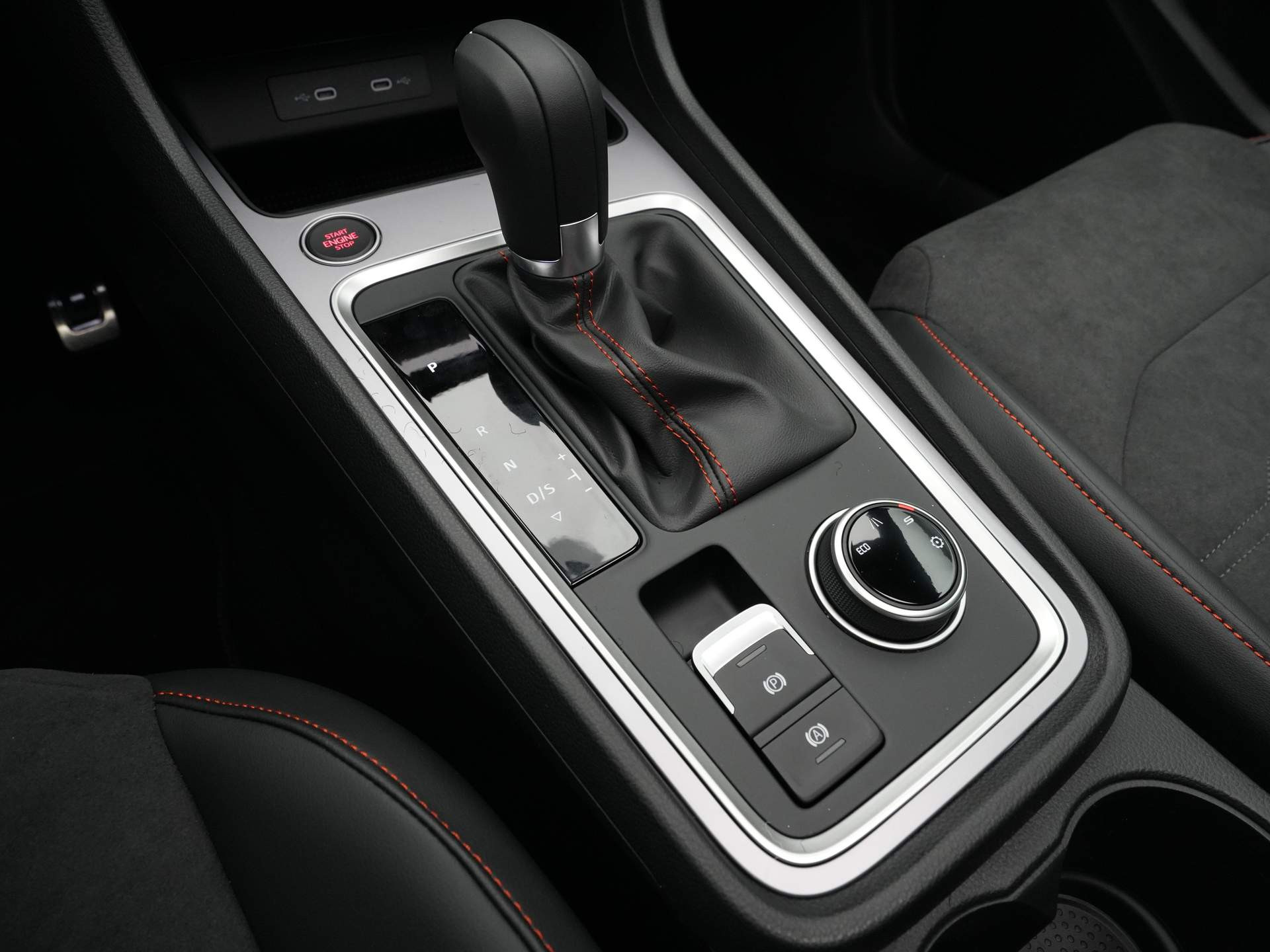 SEAT - Ateca 1.5 TSI FR Business Intense - 2024