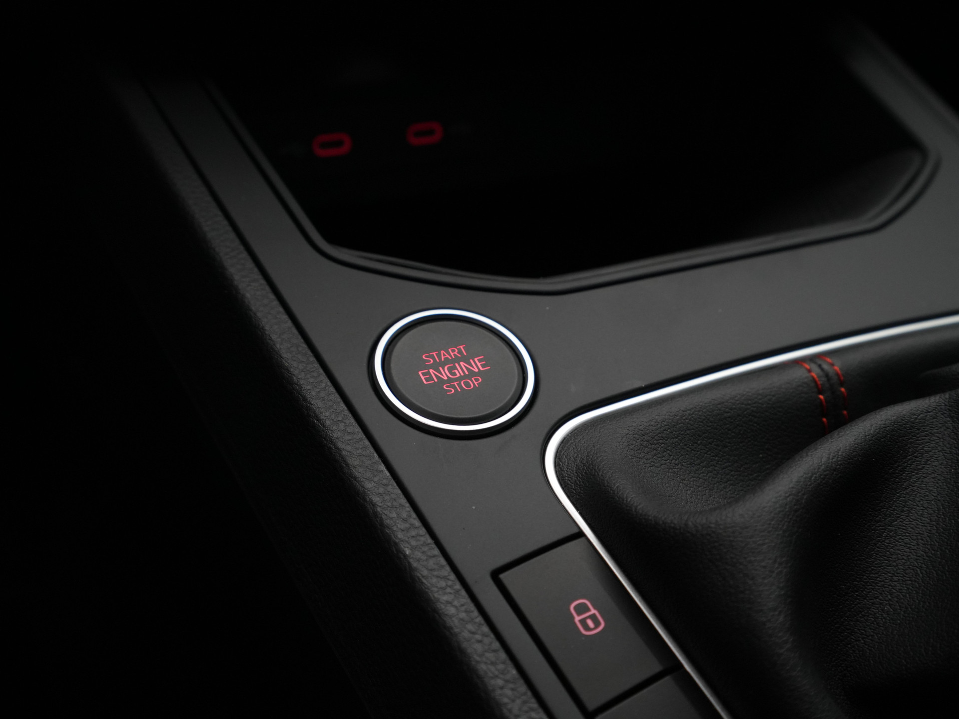 SEAT - Ibiza FR Business Connect - 2025