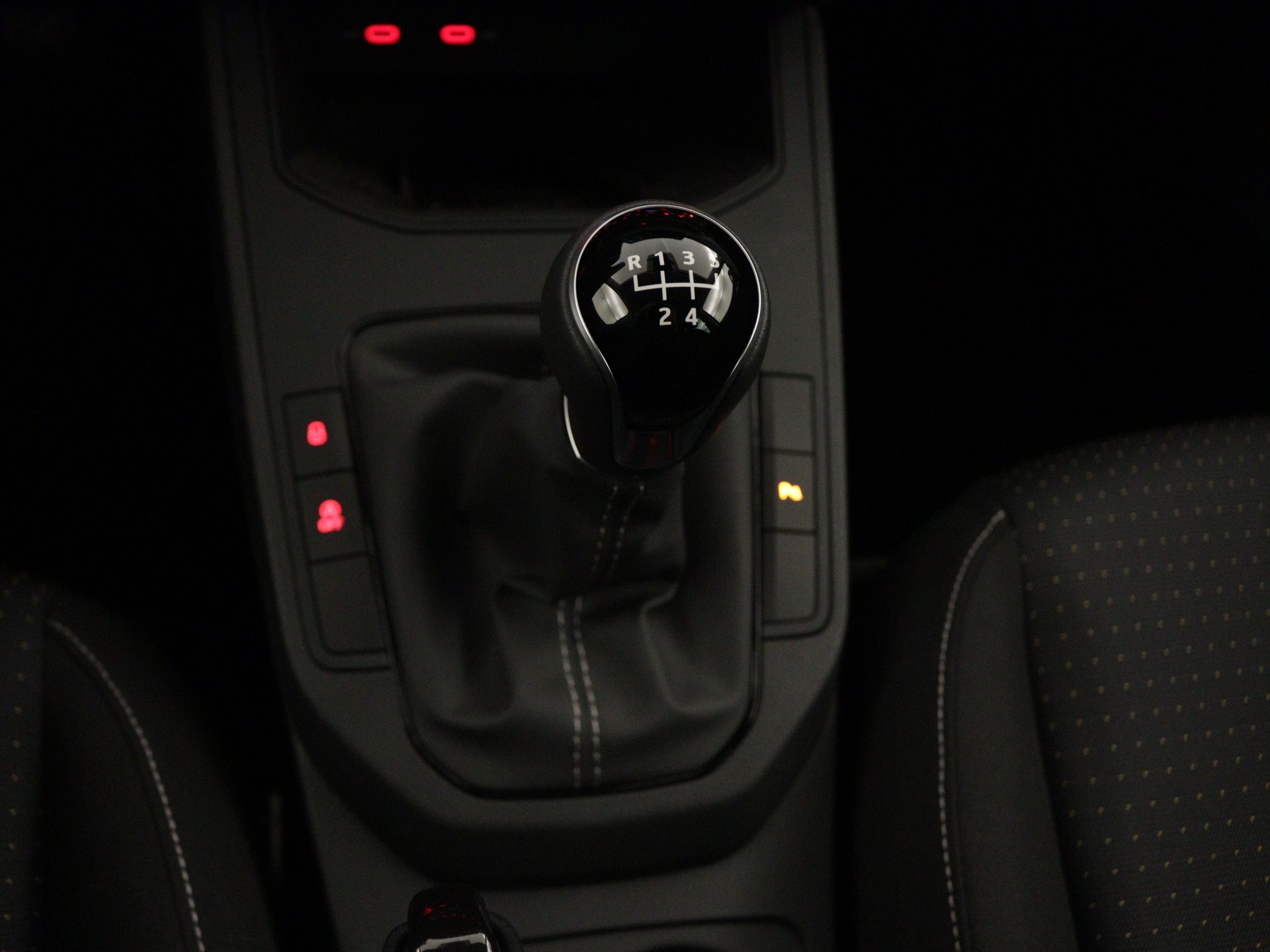 SEAT - Ibiza Style Business Connect - 2025