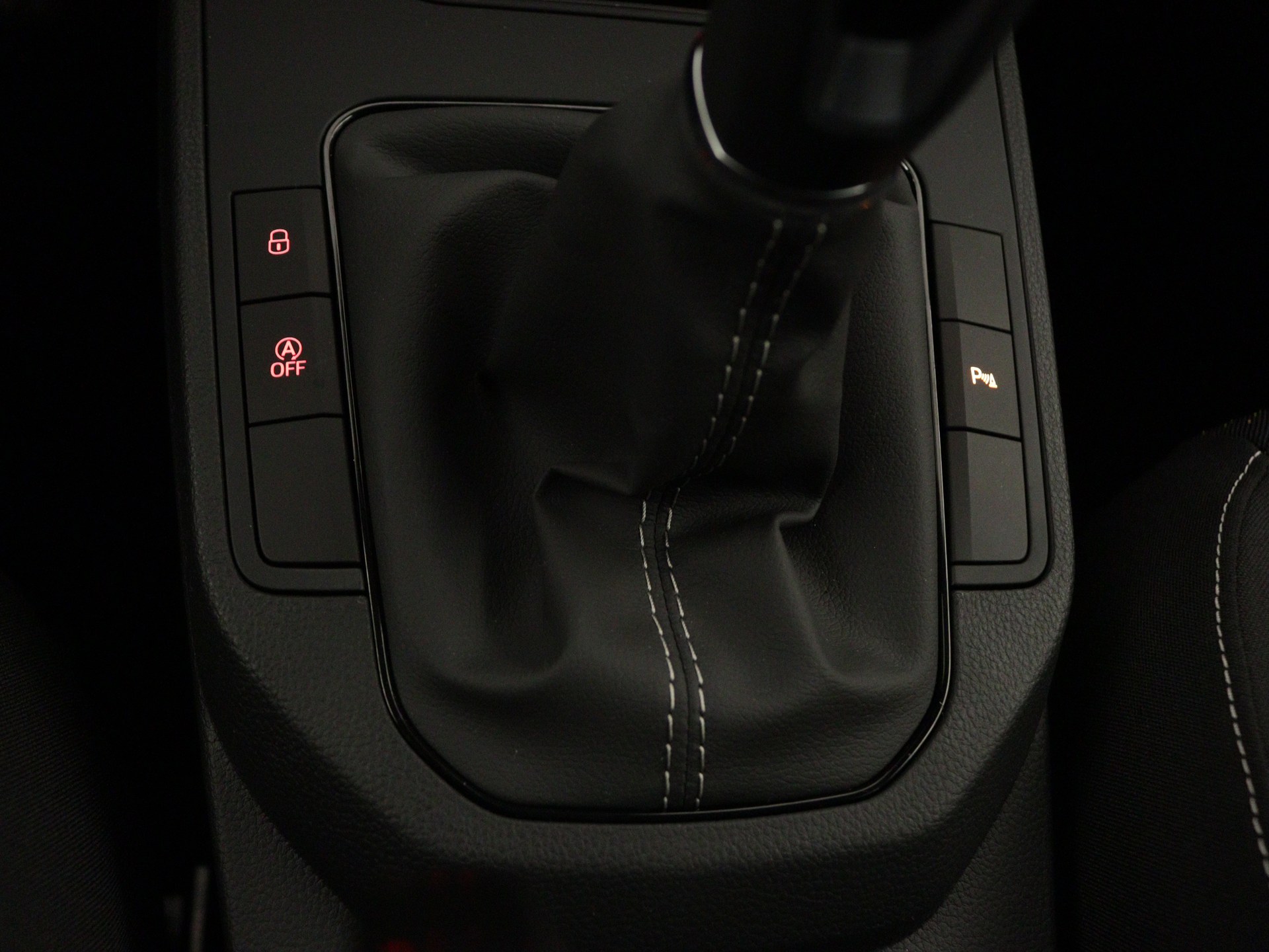 SEAT - Ibiza Style Business Connect - 2025
