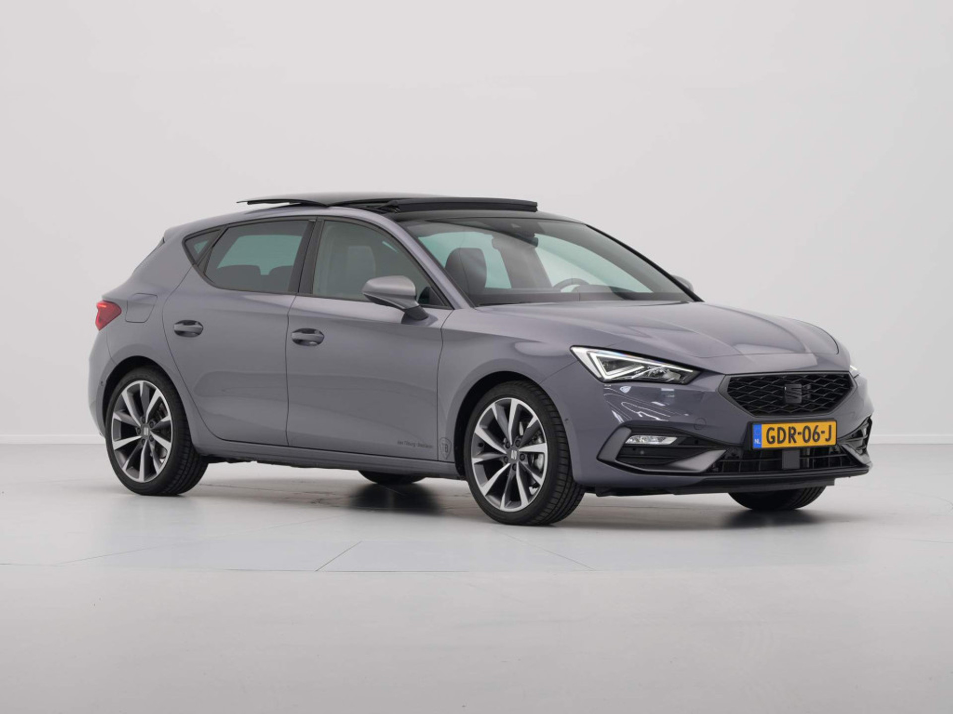 SEAT - Leon 1.0 eTSI FR Business Intense - 2024