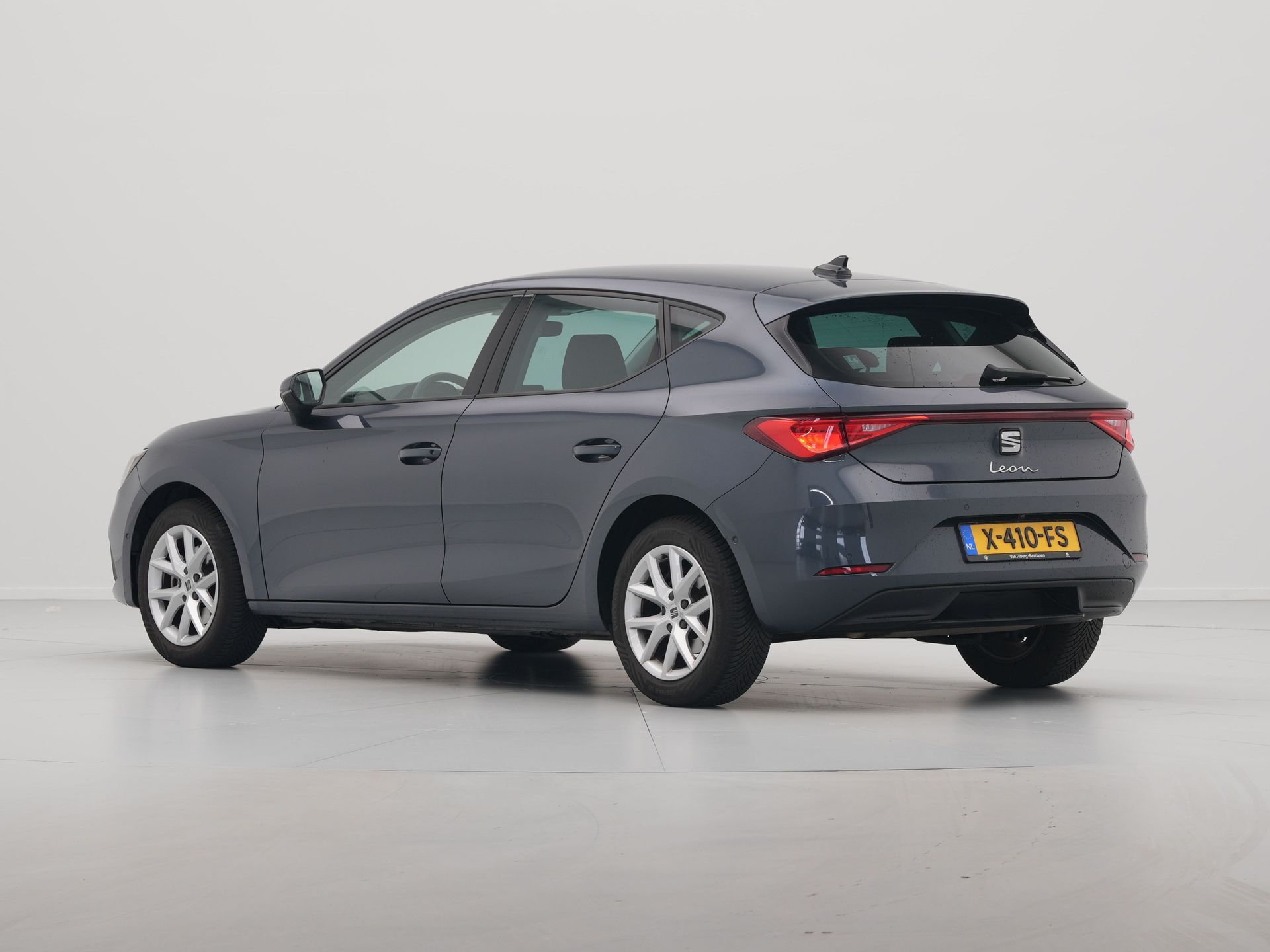 SEAT - Leon 1.0 TSI 110pk Style Business Intense - 2023