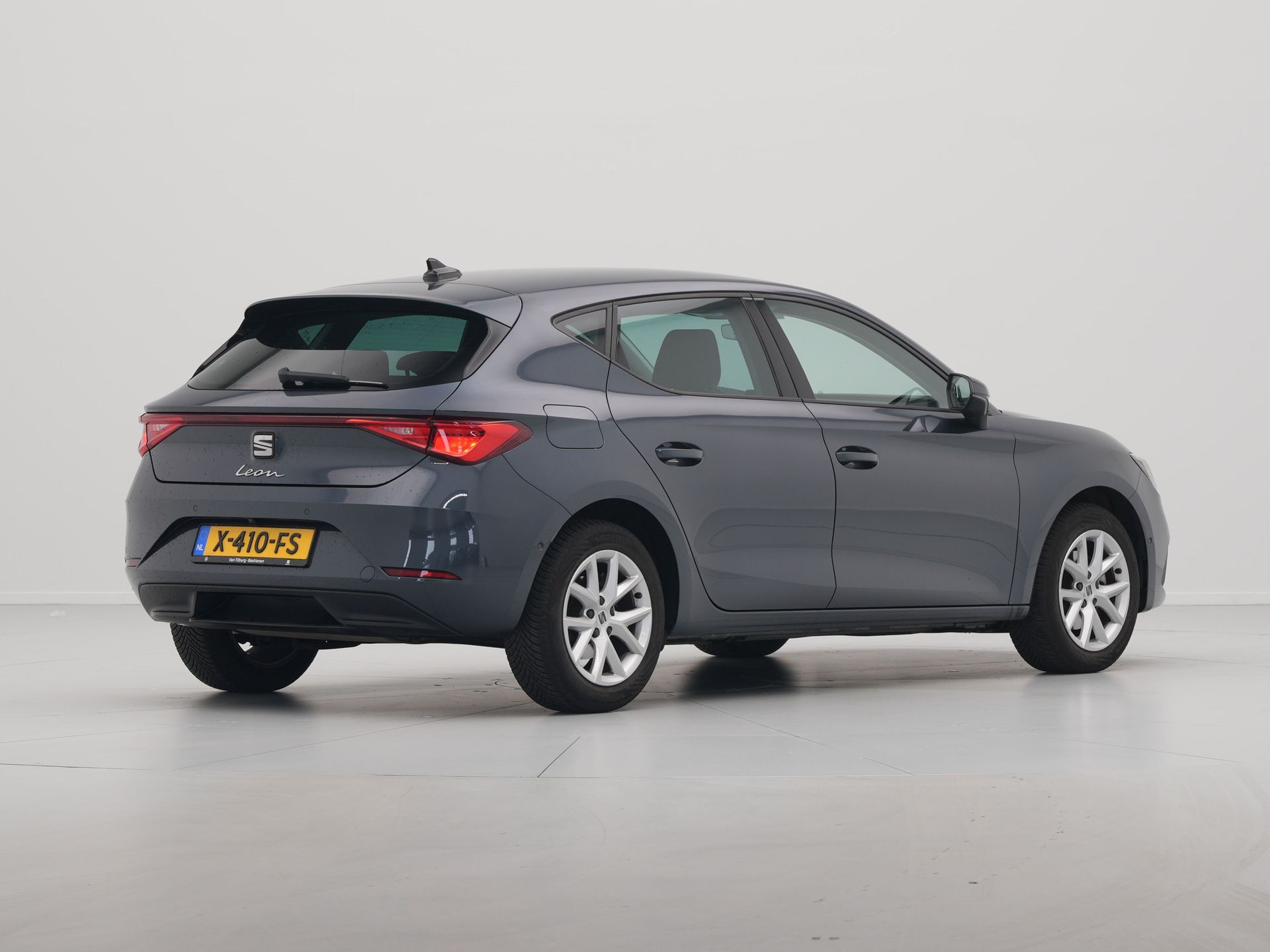 SEAT - Leon 1.0 TSI 110pk Style Business Intense - 2023