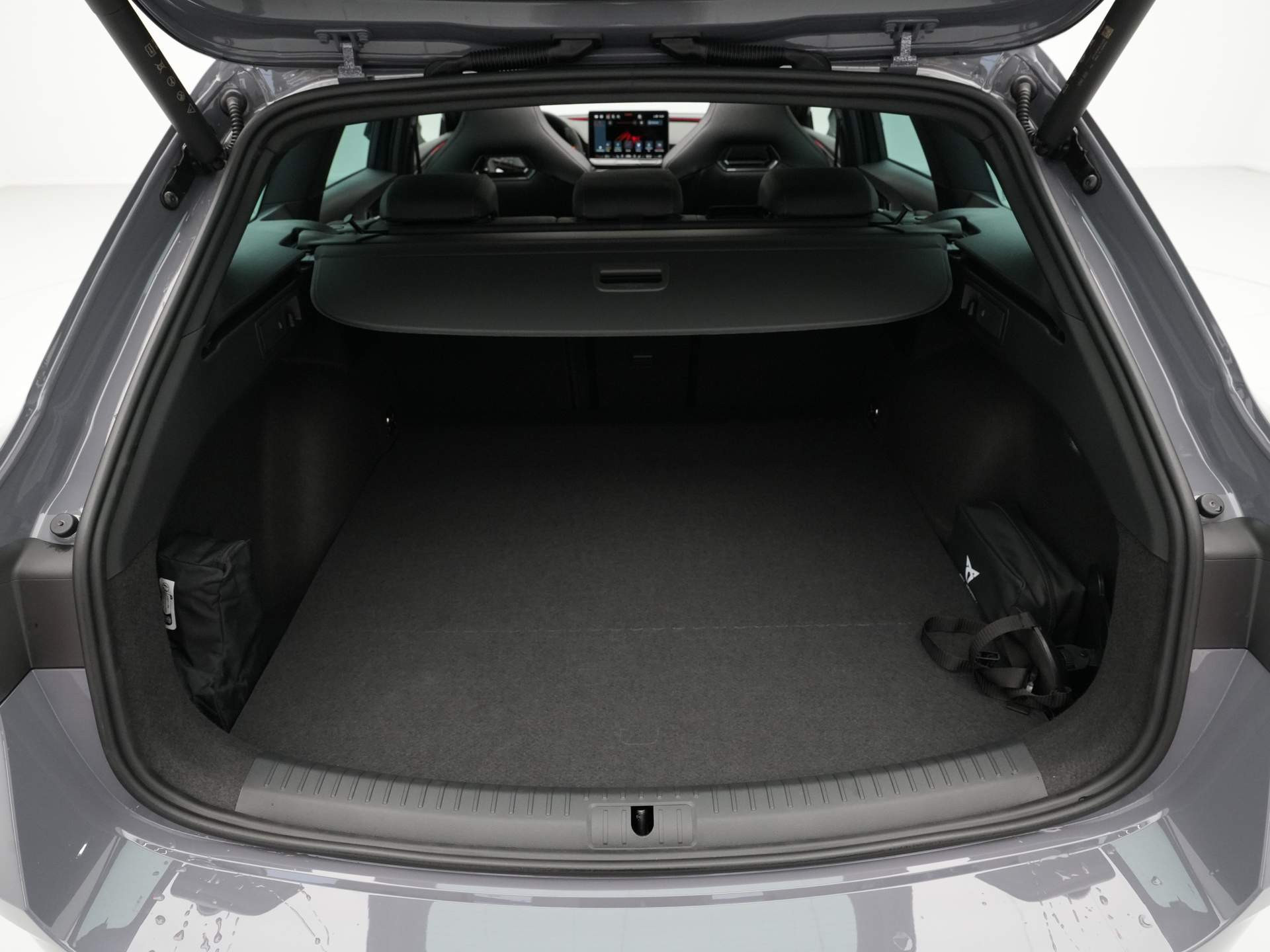CUPRA - Leon Sportstourer 1.5 TSI e-Hybrid Business - 2025