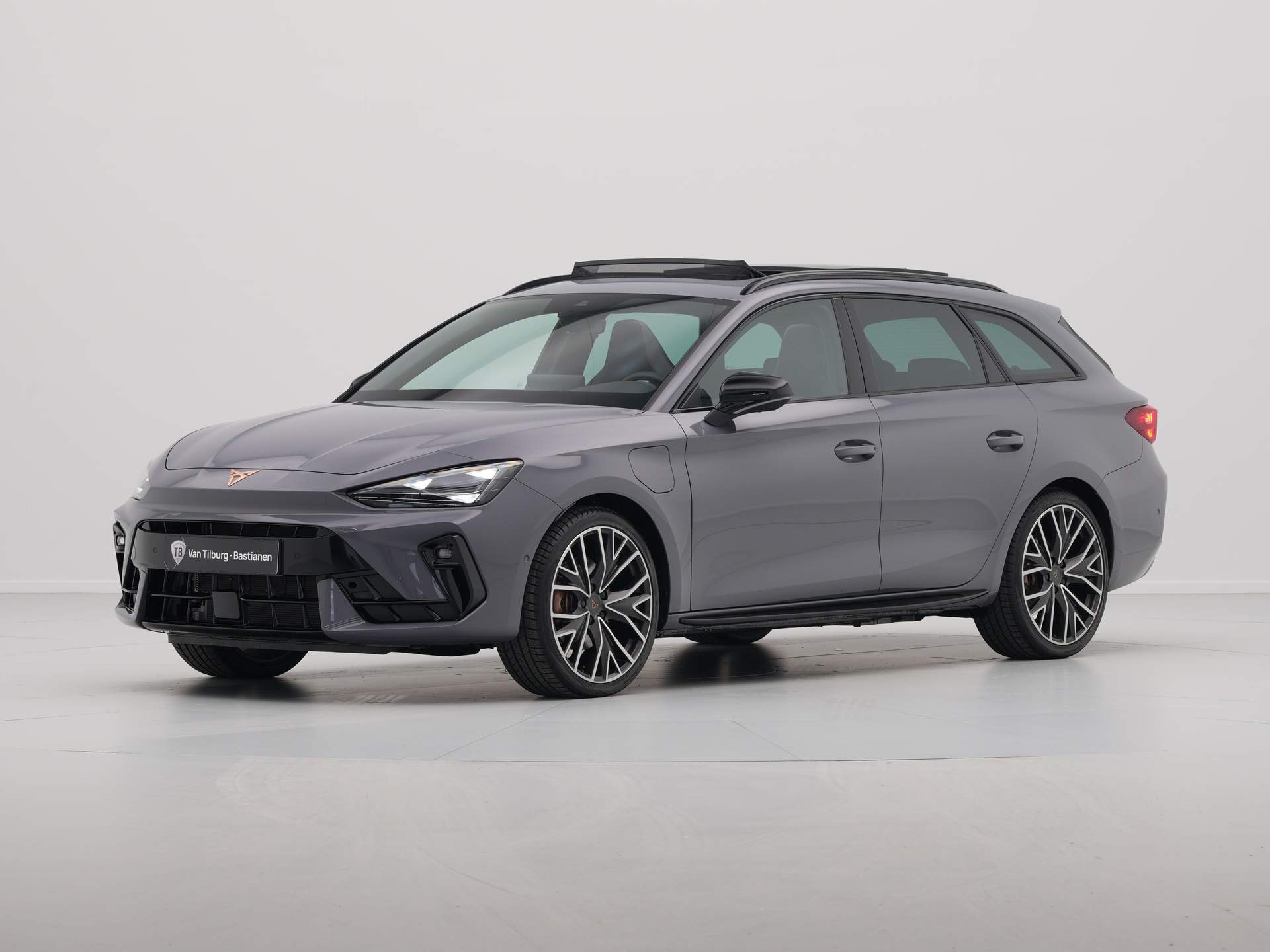 CUPRA - Leon Sportstourer 1.5 TSI e-Hybrid Business - 2025