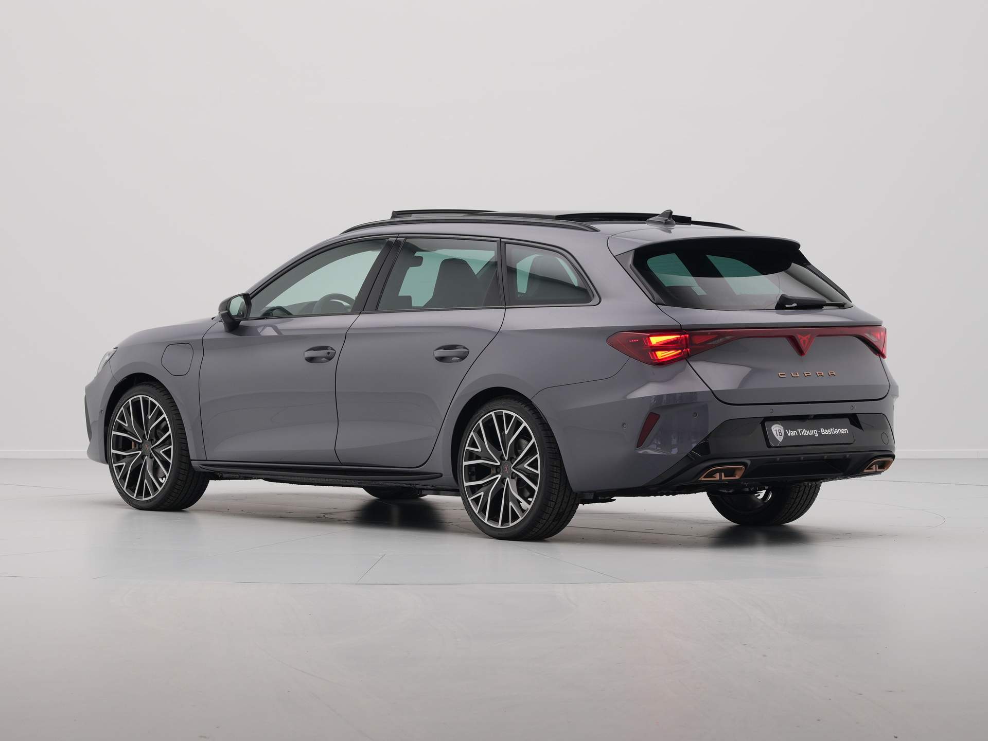 CUPRA - Leon Sportstourer 1.5 TSI e-Hybrid Business - 2025