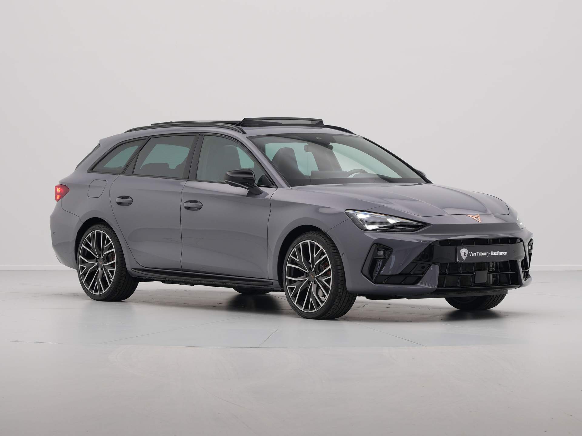 CUPRA - Leon Sportstourer 1.5 TSI e-Hybrid Business - 2025