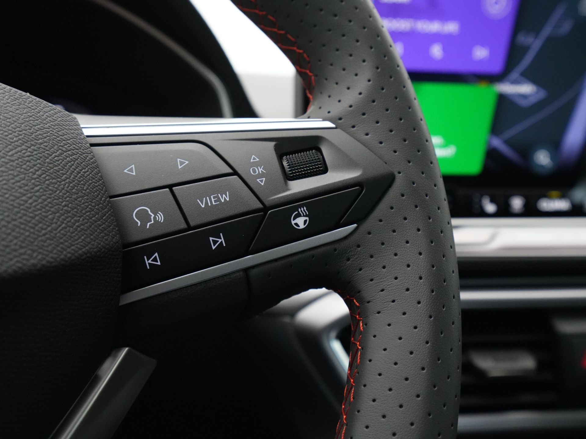 SEAT - Leon 1.5 TSI e-Hybrid FR Business - 2025