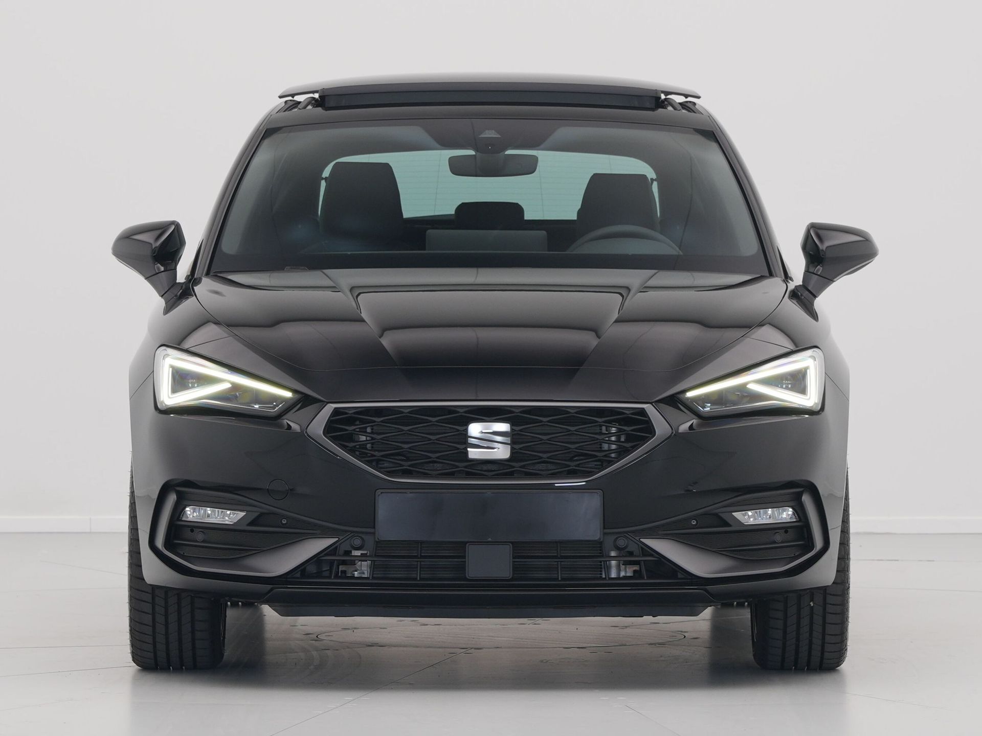 SEAT - Leon 1.5 TSI e-Hybrid FR Business - 2025